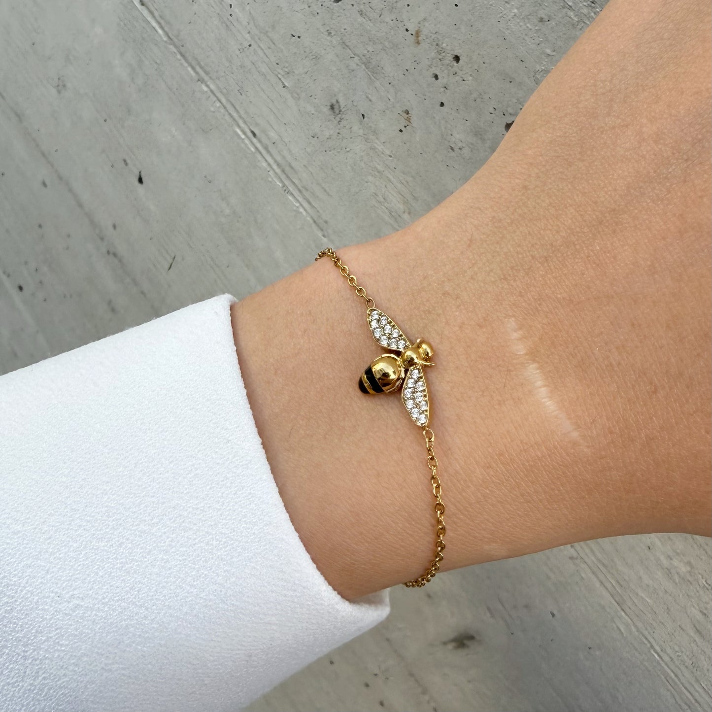 BEE BRACELET