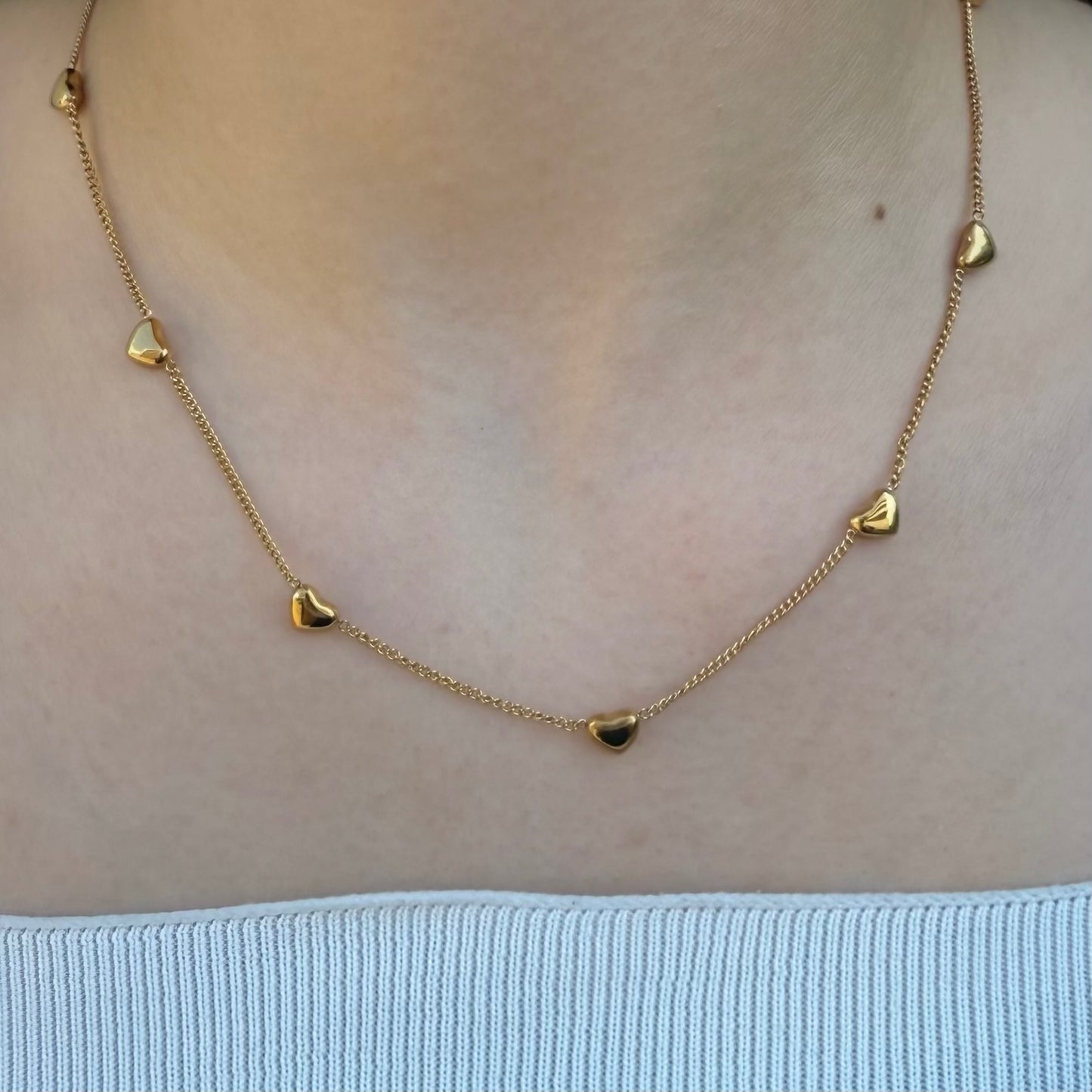 HEART NECKLACE