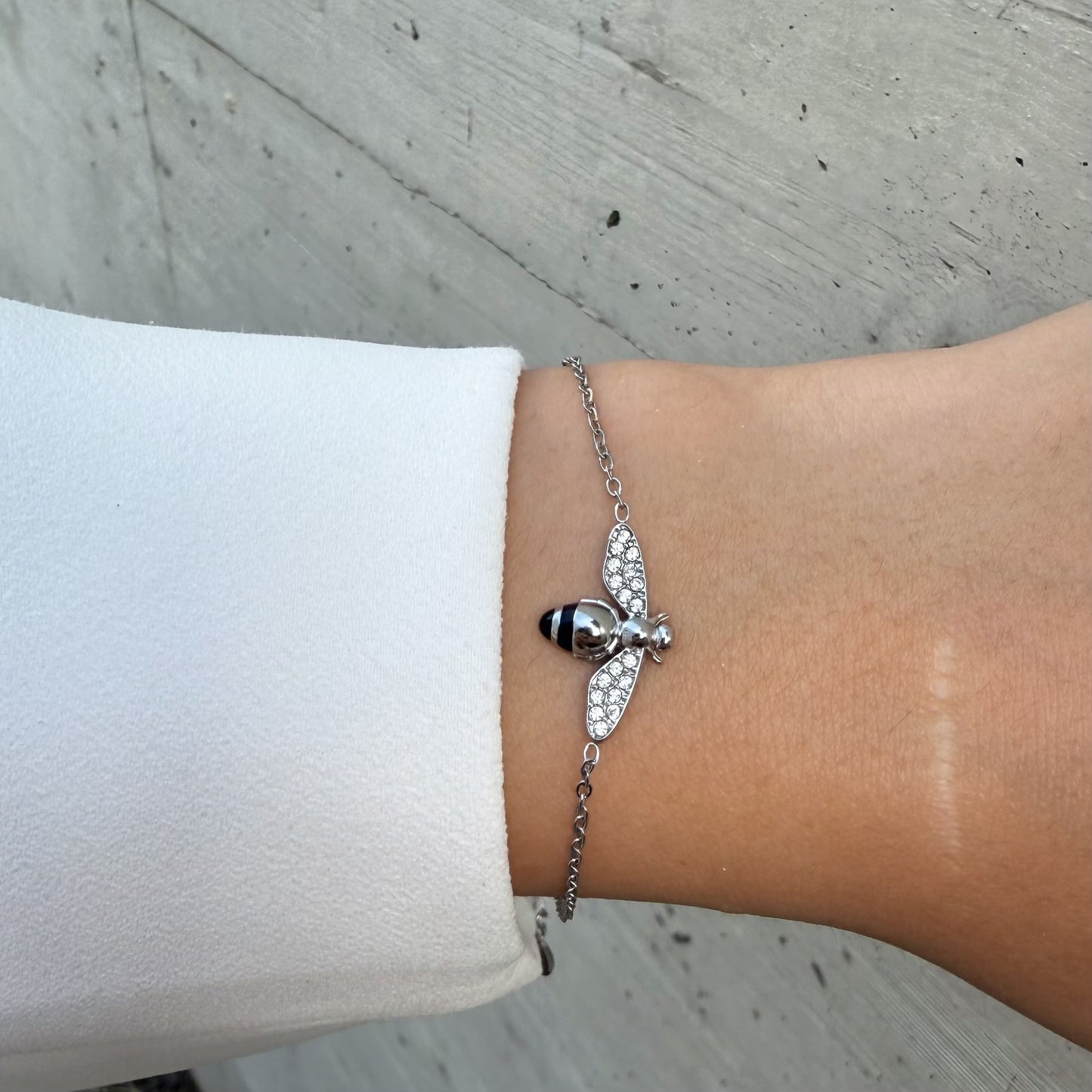 BEE BRACELET