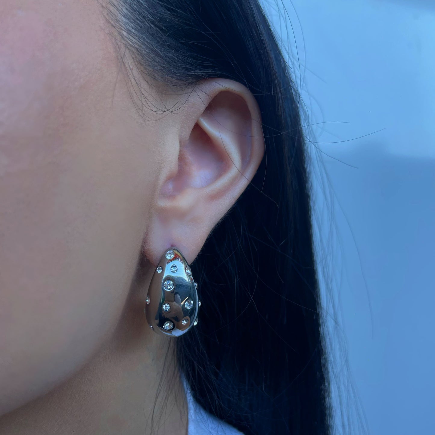 STONY WATERDROP EARRING
