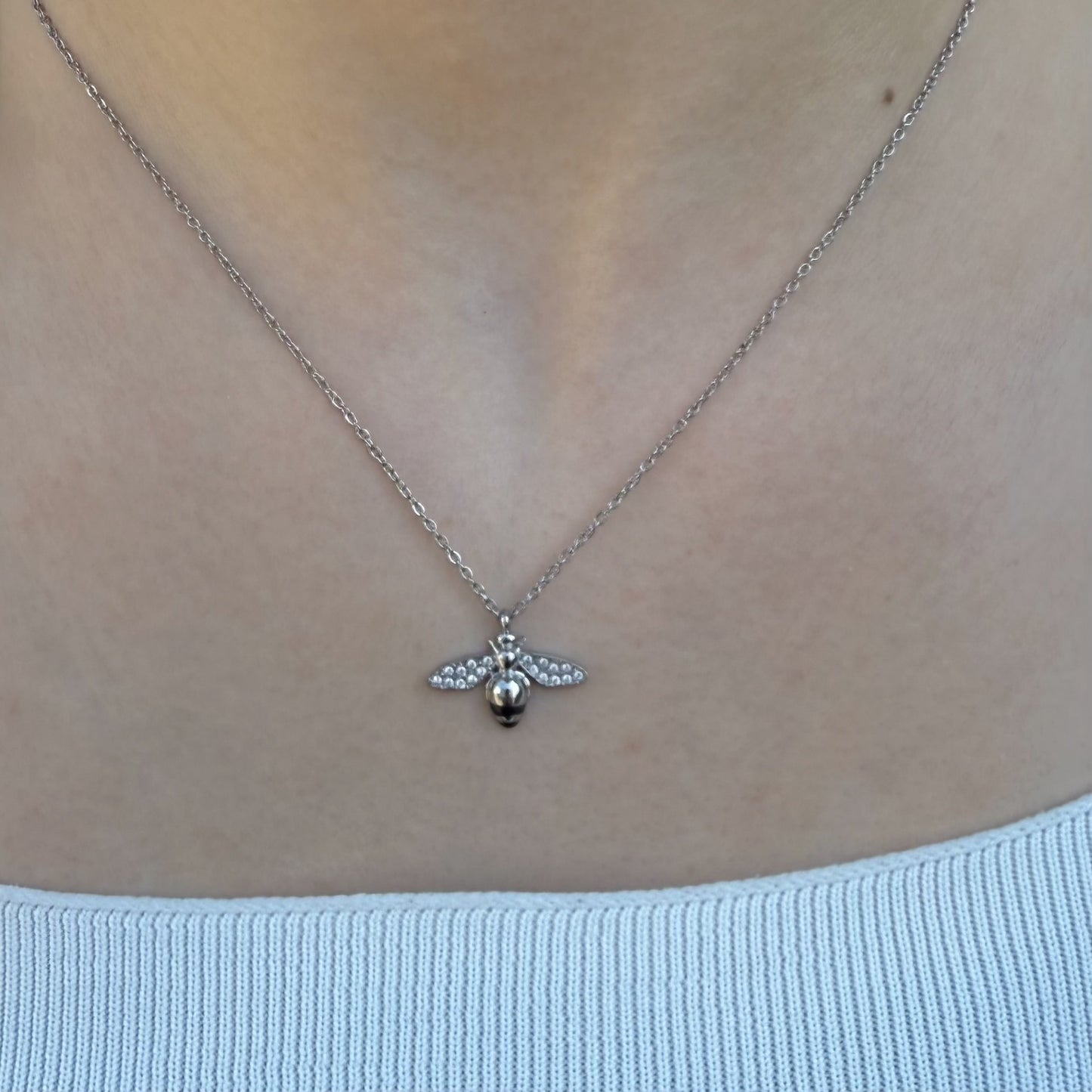 BEE NECKLACE