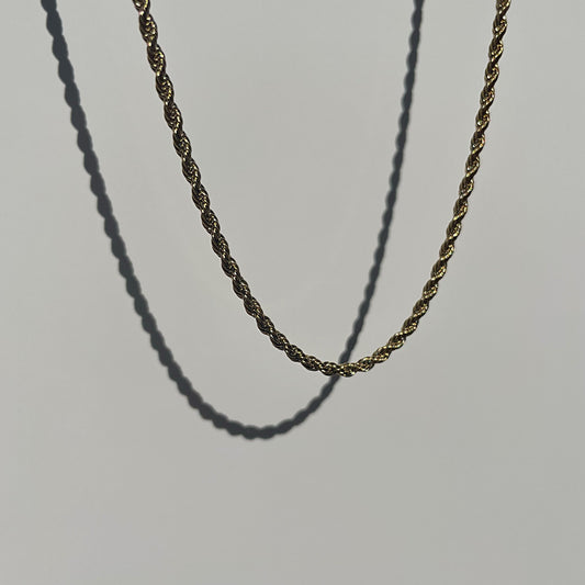 BURGU NECKLACE