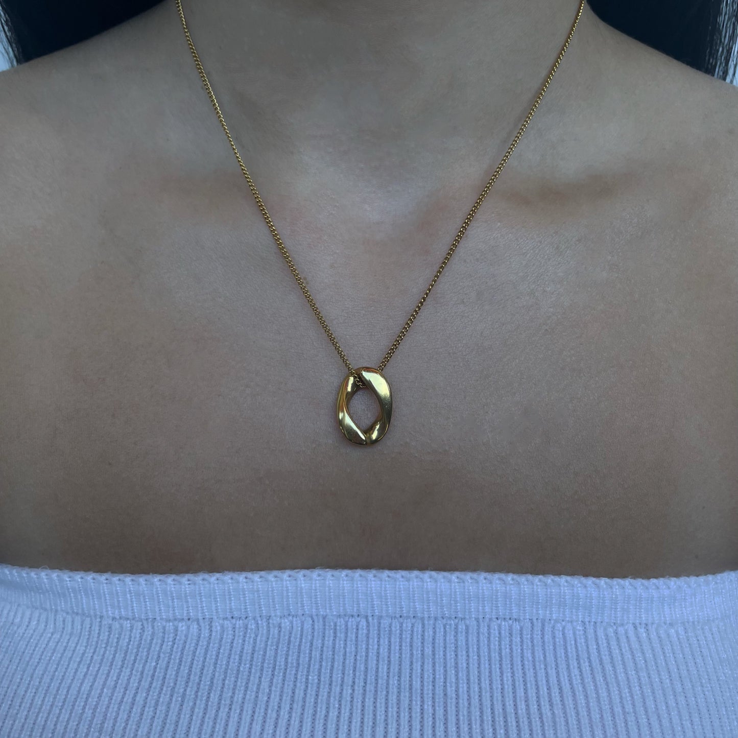 ALAYA NECKLACE