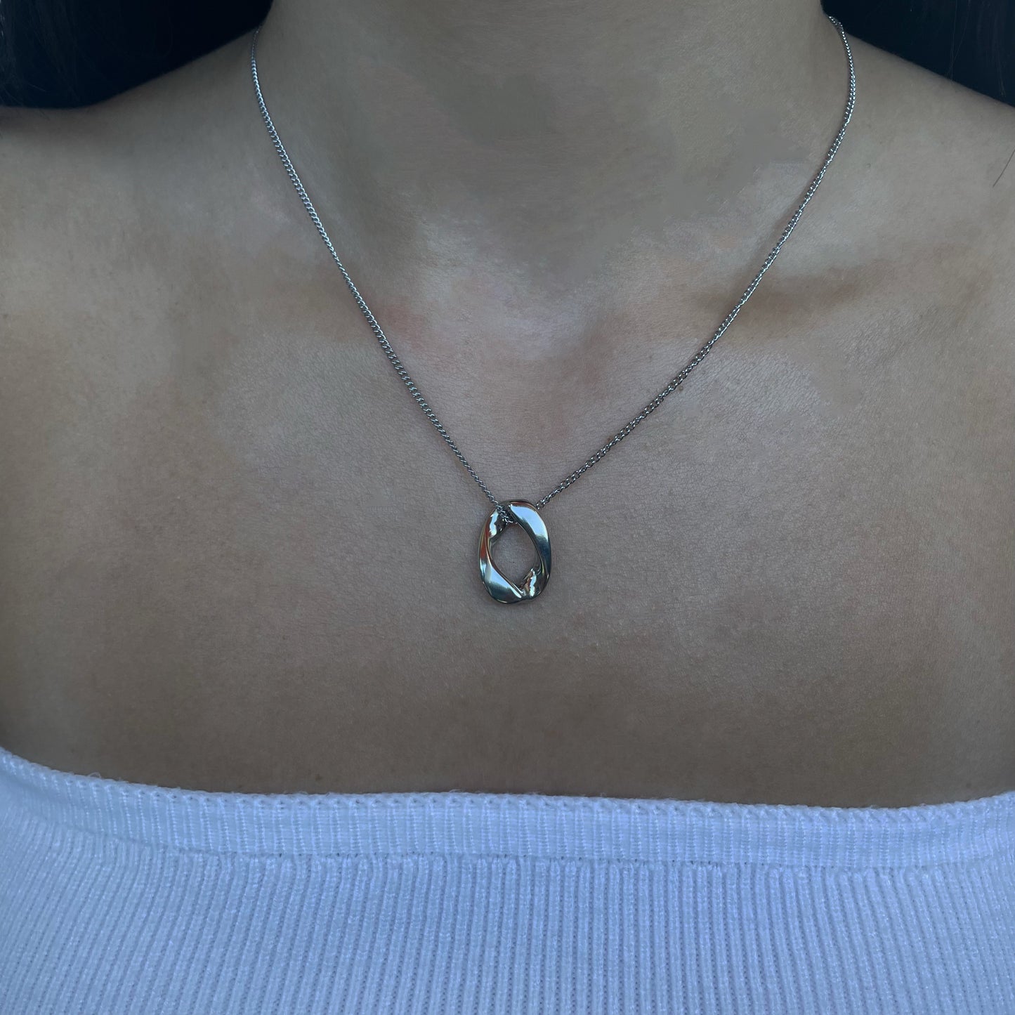 ALAYA NECKLACE