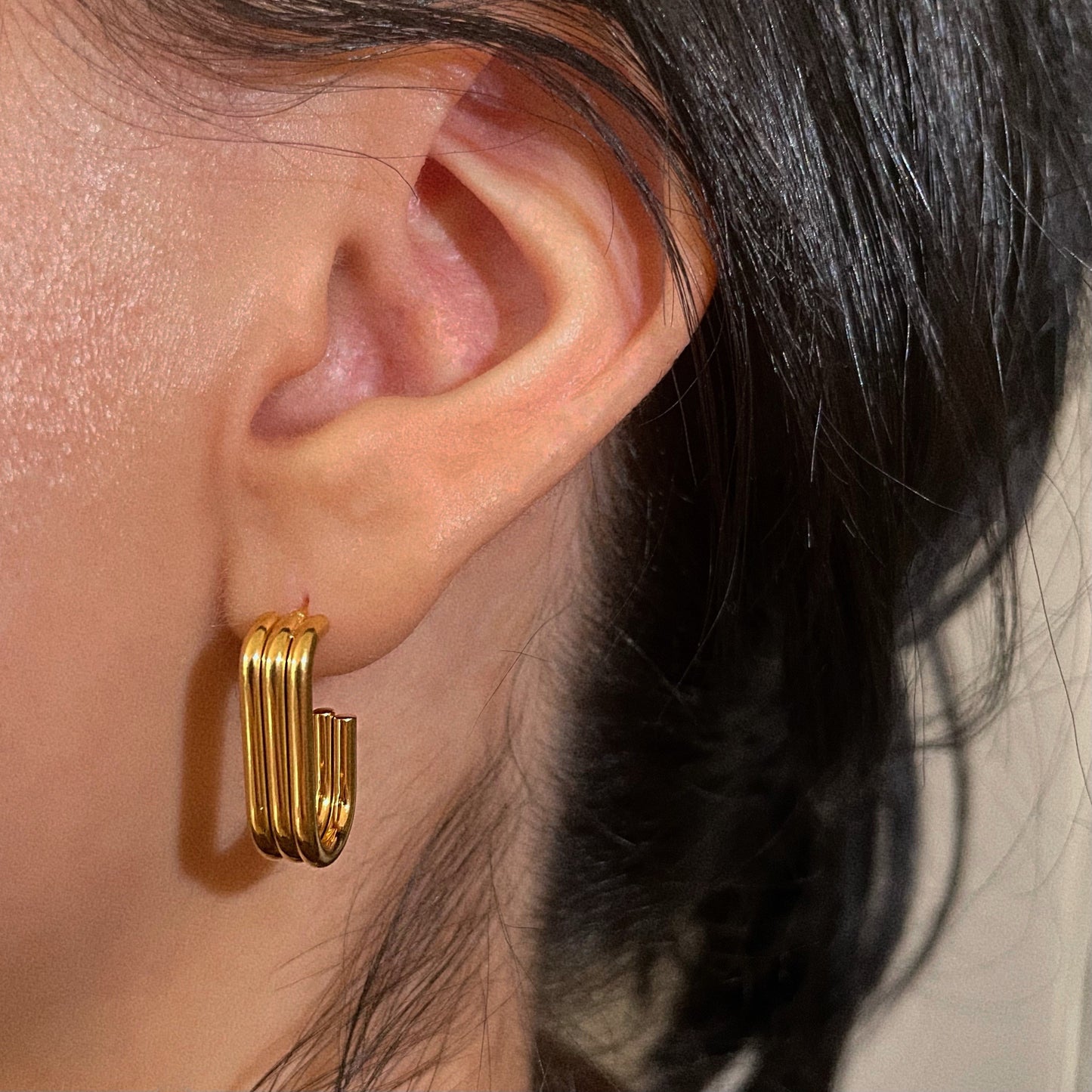 CELINE EARRING