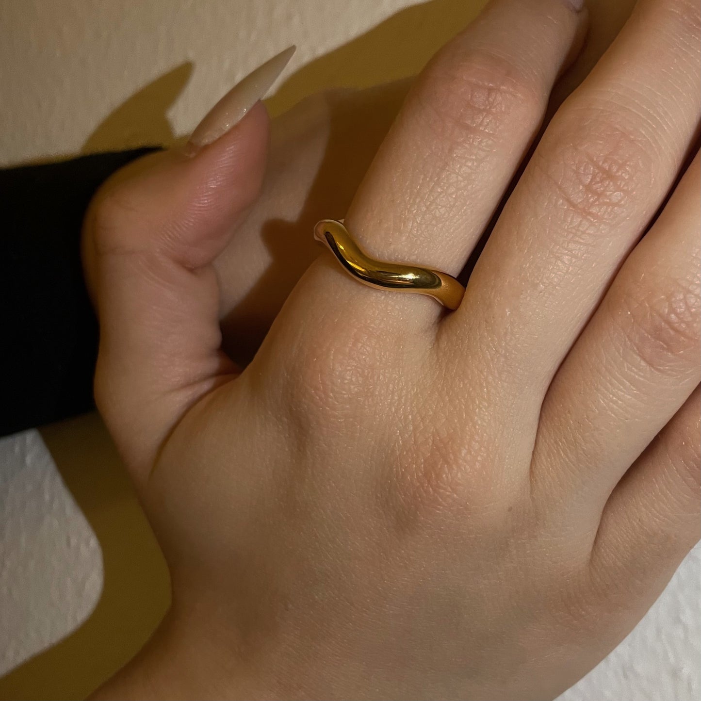 IRREGULAR RING