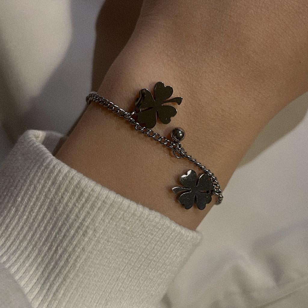 4-LEAF CLOVER BRACELET