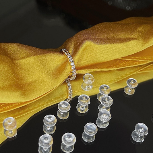 SPARKLING GOLDEN EARCUFF