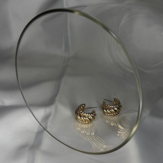 BRAIDED EARRING